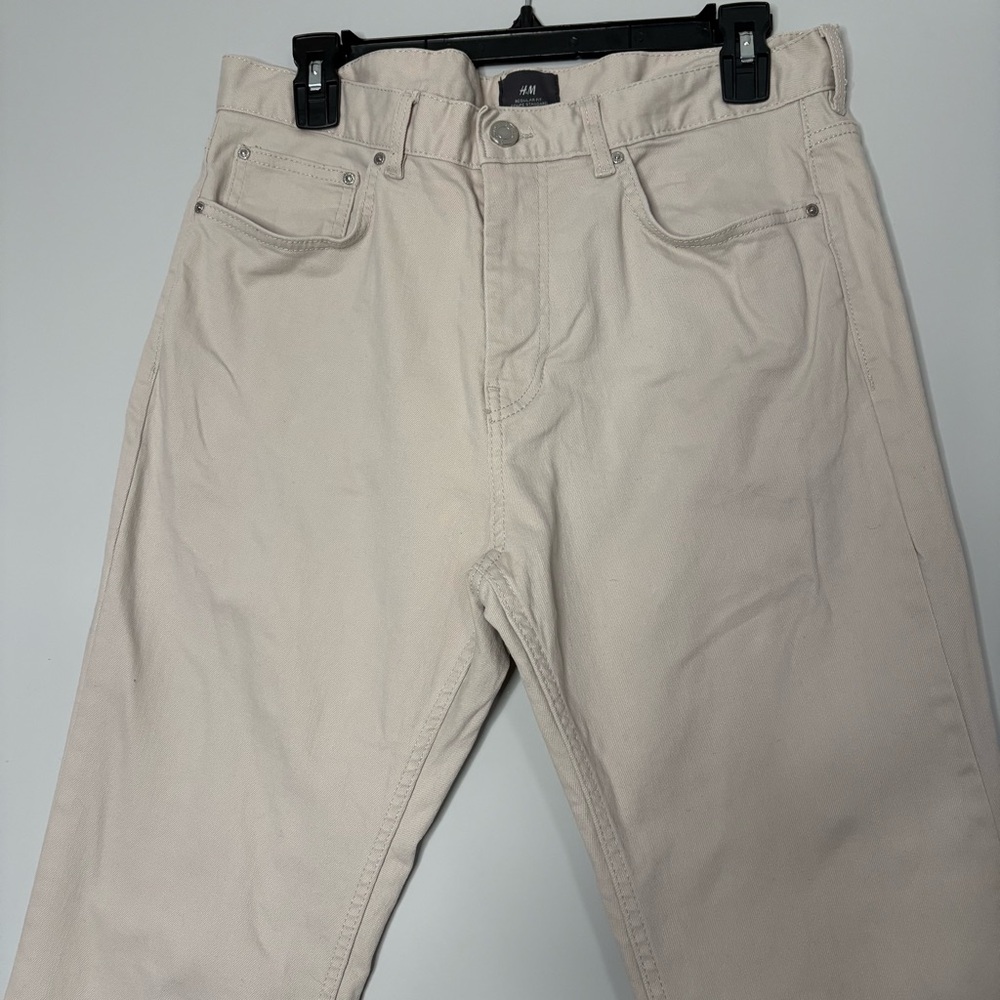 Mens H&M Beige Chino Style Jeans Regular Fit Size 32x32 Business Casual - Picture 2 of 10